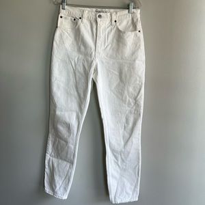 White Abercrombie skinny jeans size 6